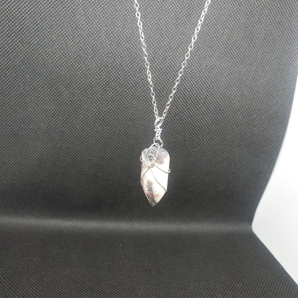 Wire Wrapped Agate Necklace