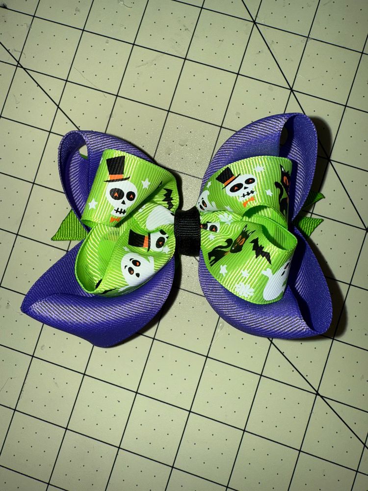 Twisted Halloween Boutique Bow